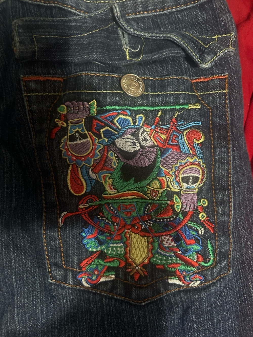 True Religion Men's Jeans with Very Rare Purple Buddha Samurai backpocket 34x32